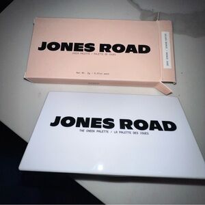 Jones Road Cheek & lip Palette NEW!!!